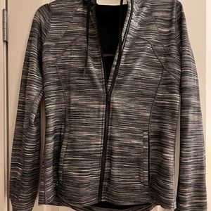 LuluLemon Womens zip up - size 10